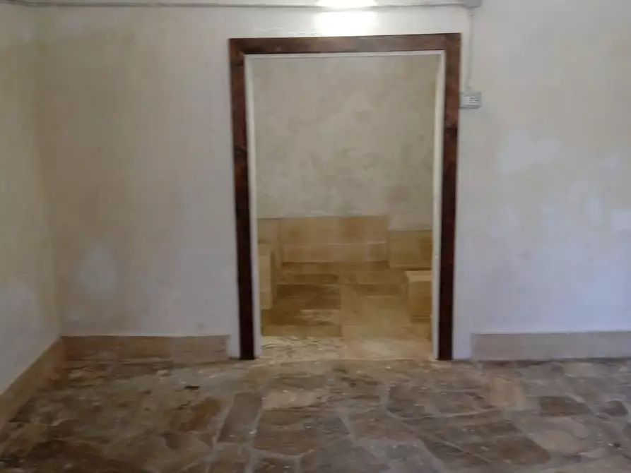 Immagine 31 di Appartamento in vendita  a Asciano