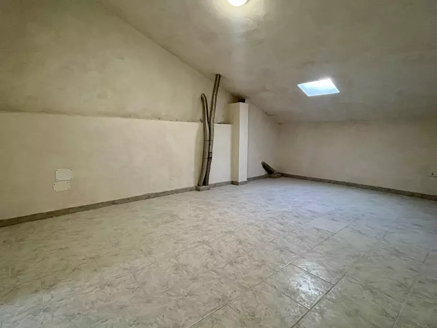 Immagine 27 di Appartamento in vendita  a Asciano