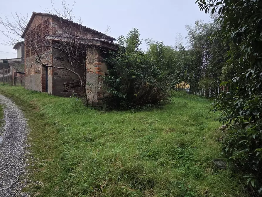 Immagine 12 di Deposito in vendita  a Castelfranco Di Sotto