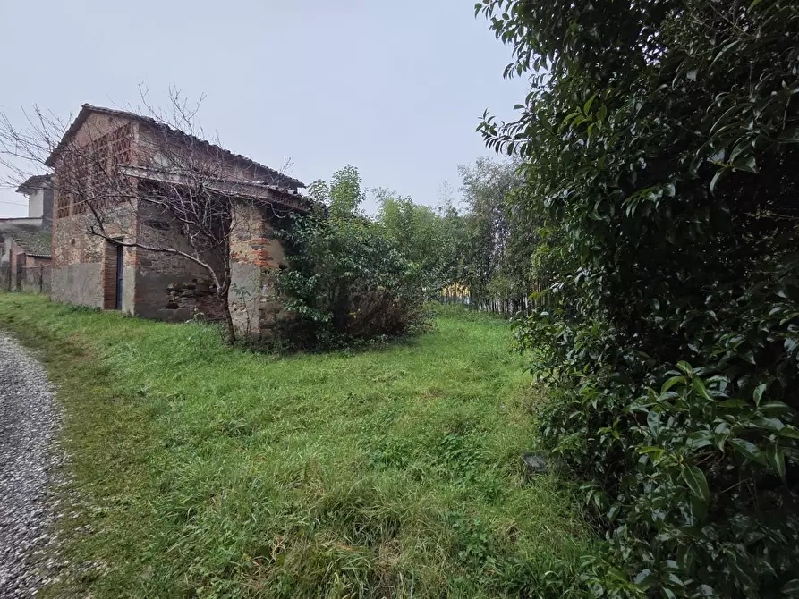 Immagine 13 di Deposito in vendita  a Castelfranco Di Sotto