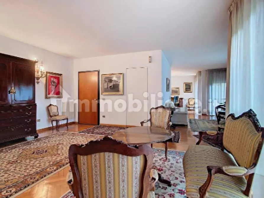 Immagine 5 di Appartamento in vendita  a Pisa