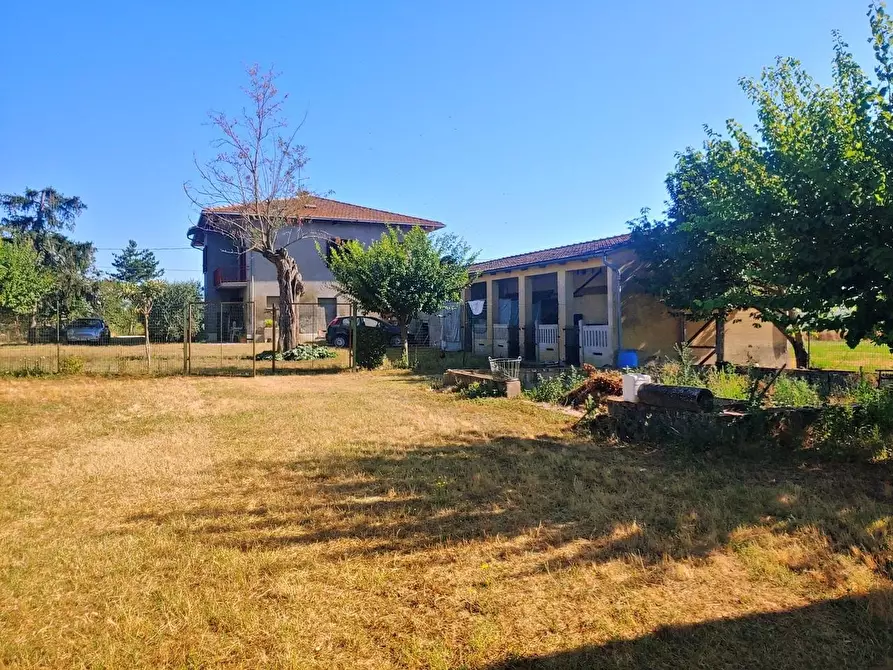 Immagine 15 di Casa colonica in vendita  a Montepulciano