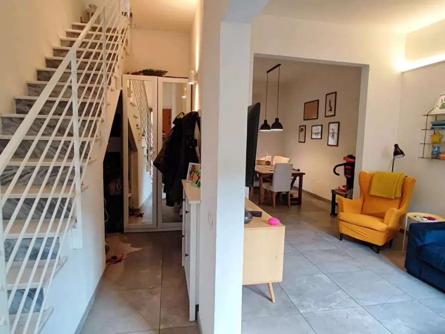 Immagine 9 di Villa in vendita  a Viareggio