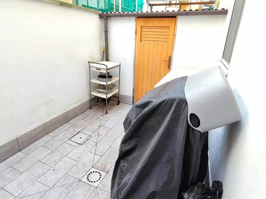 Immagine 19 di Villa in vendita  a Viareggio