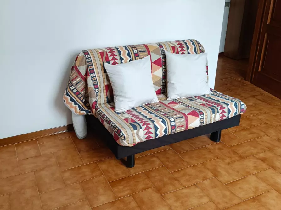 Immagine 4 di Appartamento in affitto  a Massa
