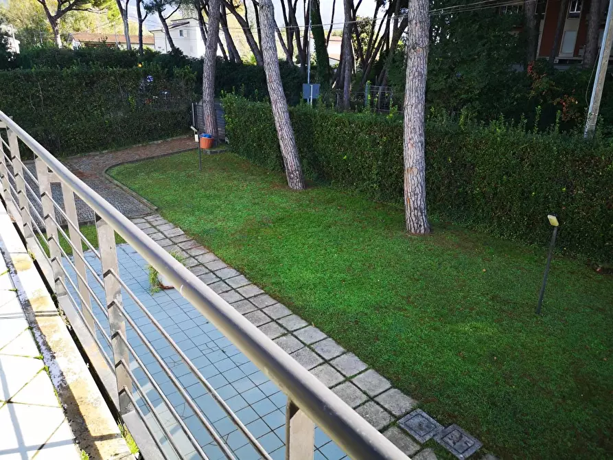 Immagine 27 di Appartamento in vendita  a Massa