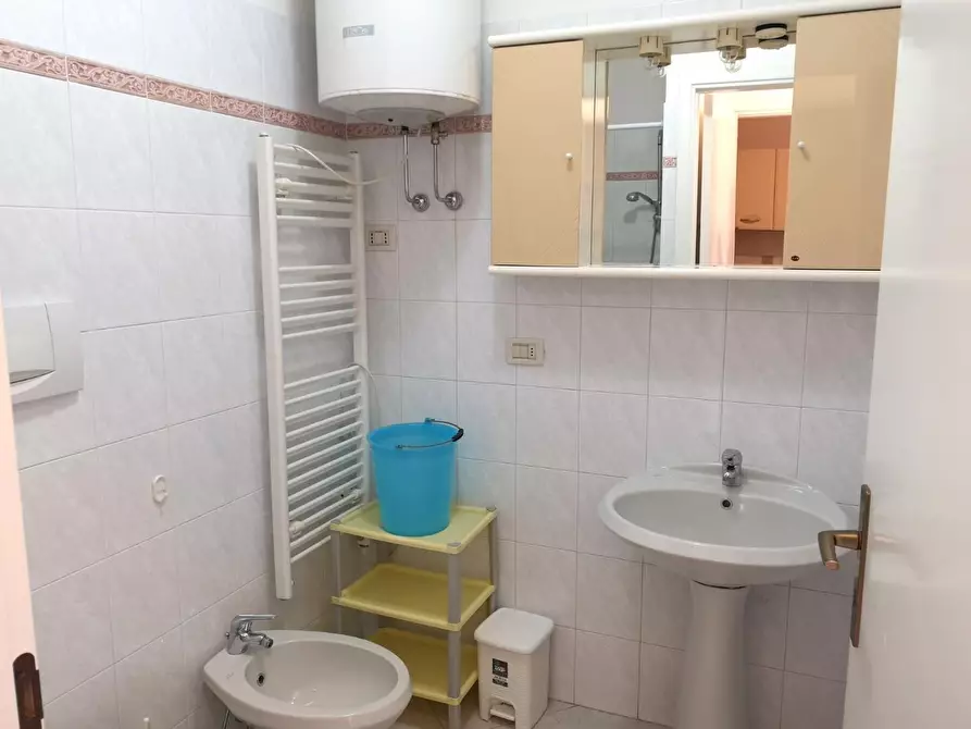 Immagine 36 di Appartamento in vendita  a Massa