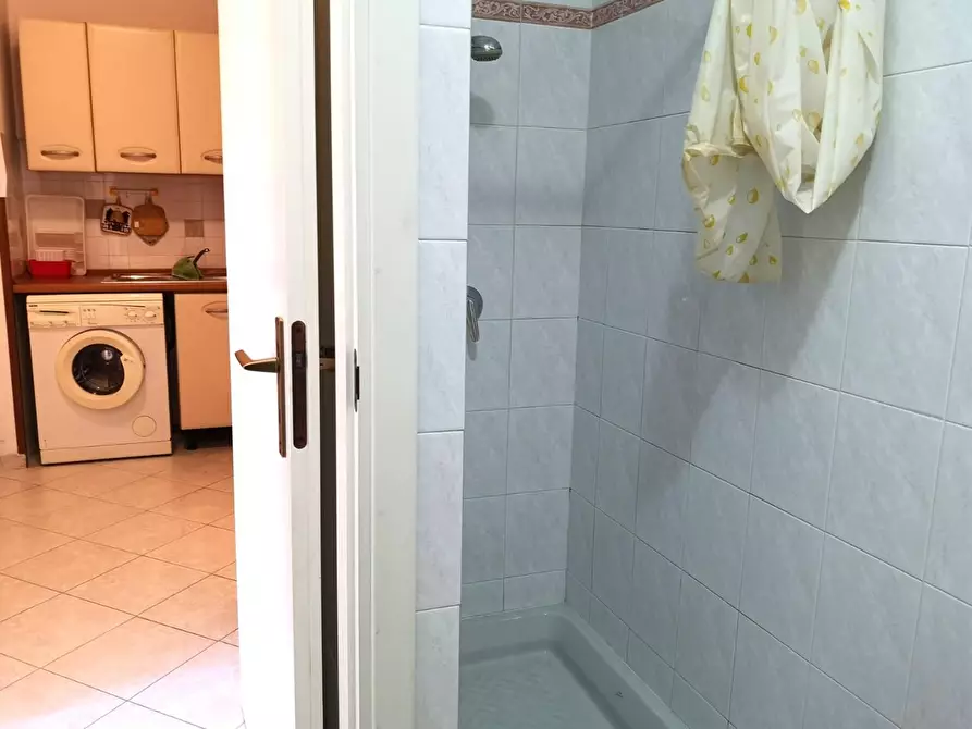 Immagine 35 di Appartamento in vendita  a Massa