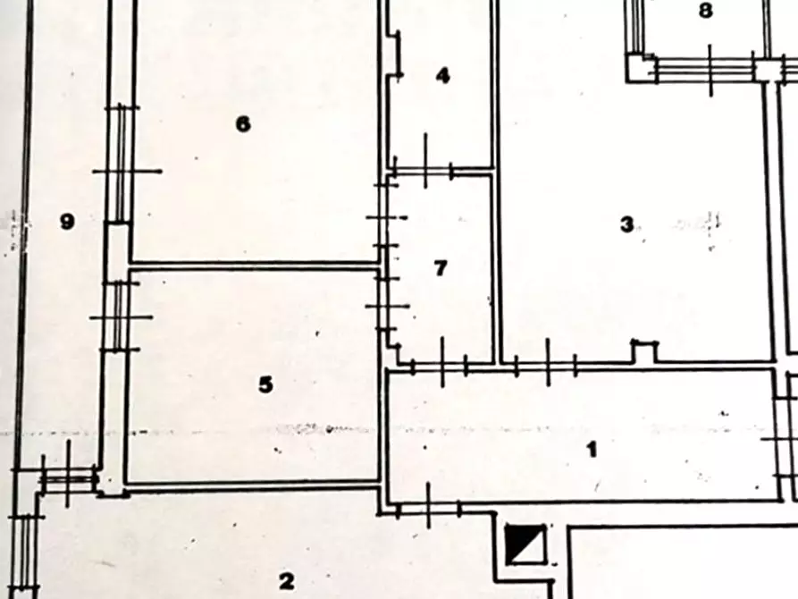 Immagine 1 di Appartamento in vendita  a Carrara