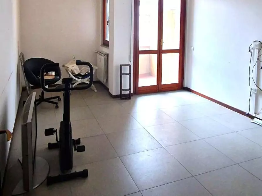 Immagine 4 di Appartamento in vendita  a Carrara