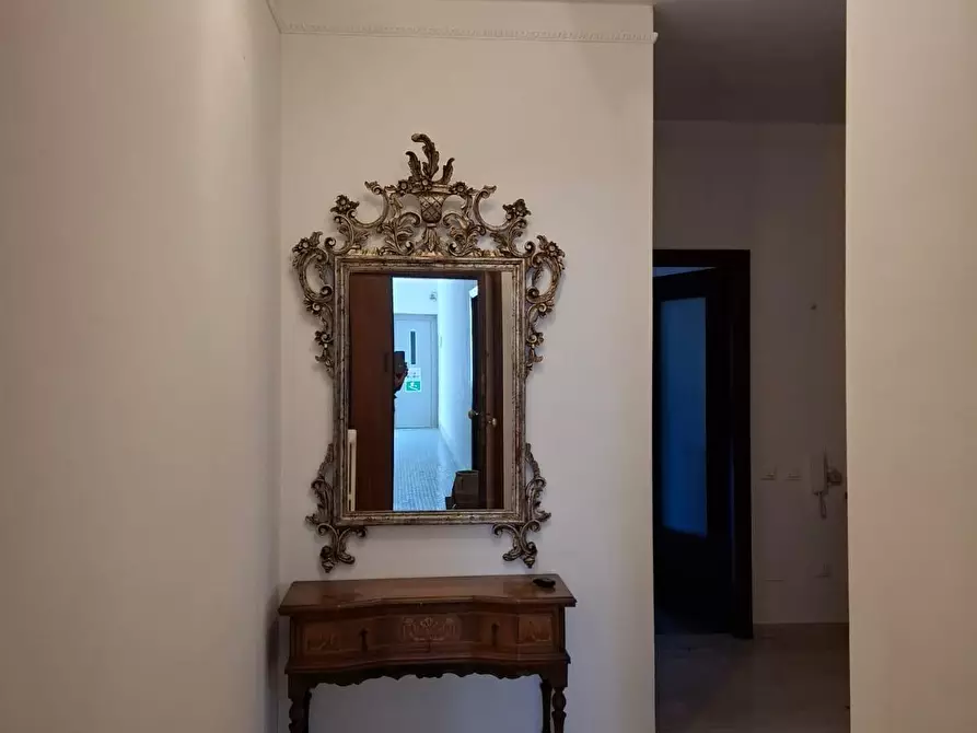 Immagine 3 di Appartamento in affitto  a Carrara