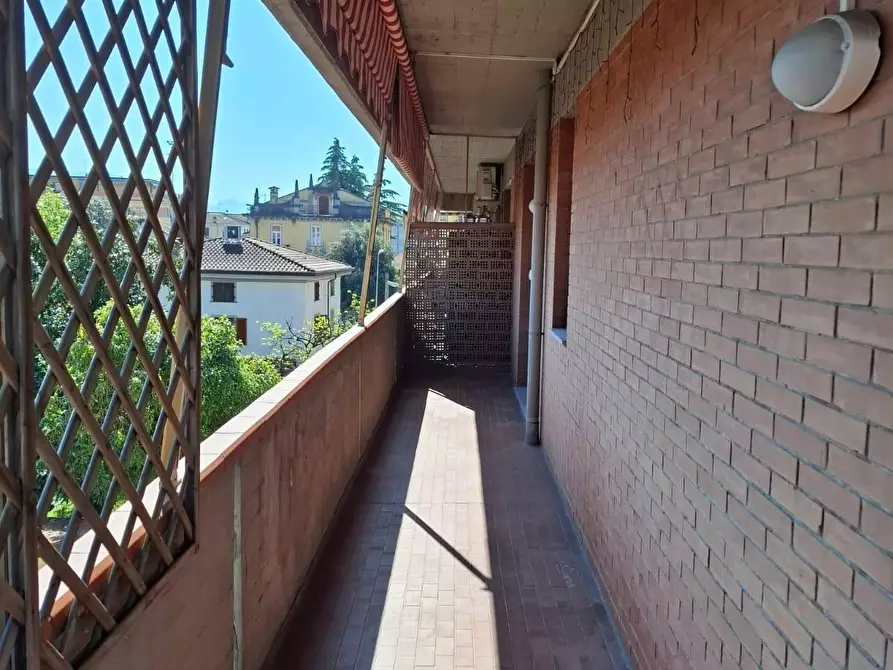 Immagine 10 di Appartamento in affitto  a Carrara