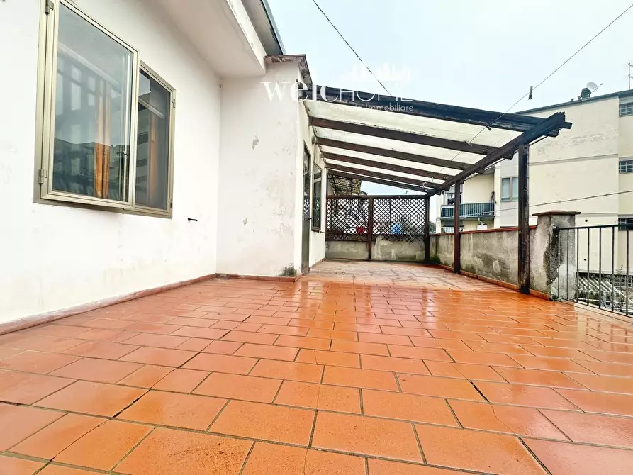 Immagine 3 di Appartamento in vendita  a Signa