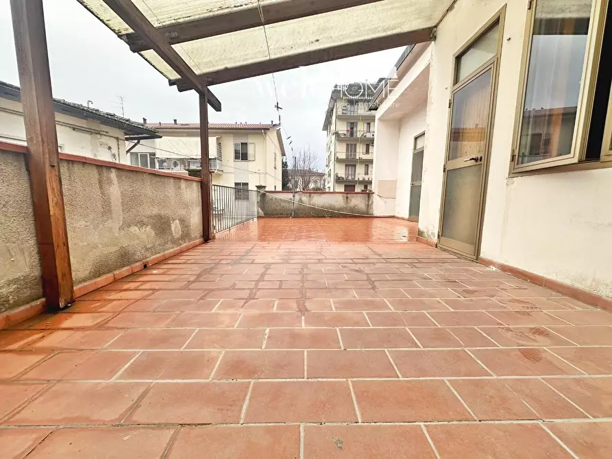 Immagine 2 di Appartamento in vendita  a Signa