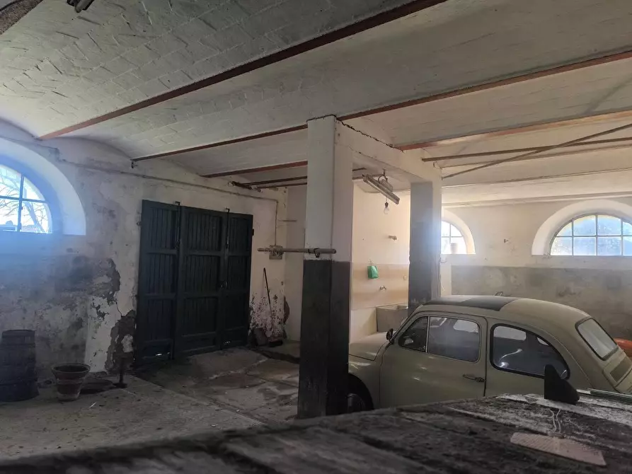 Immagine 30 di Casa colonica in vendita  a Pomarance