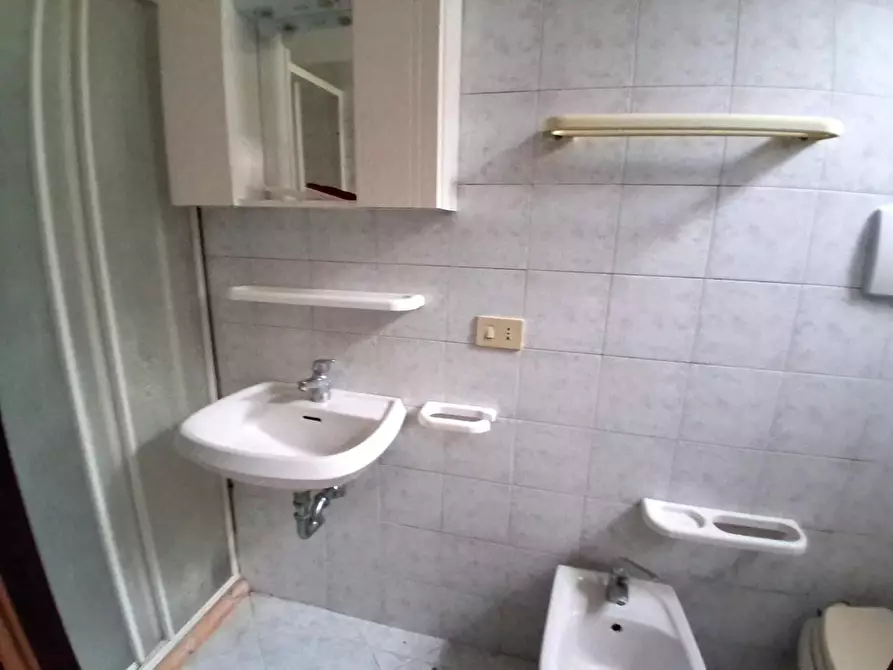 Immagine 12 di Terratetto in vendita  a Lucca