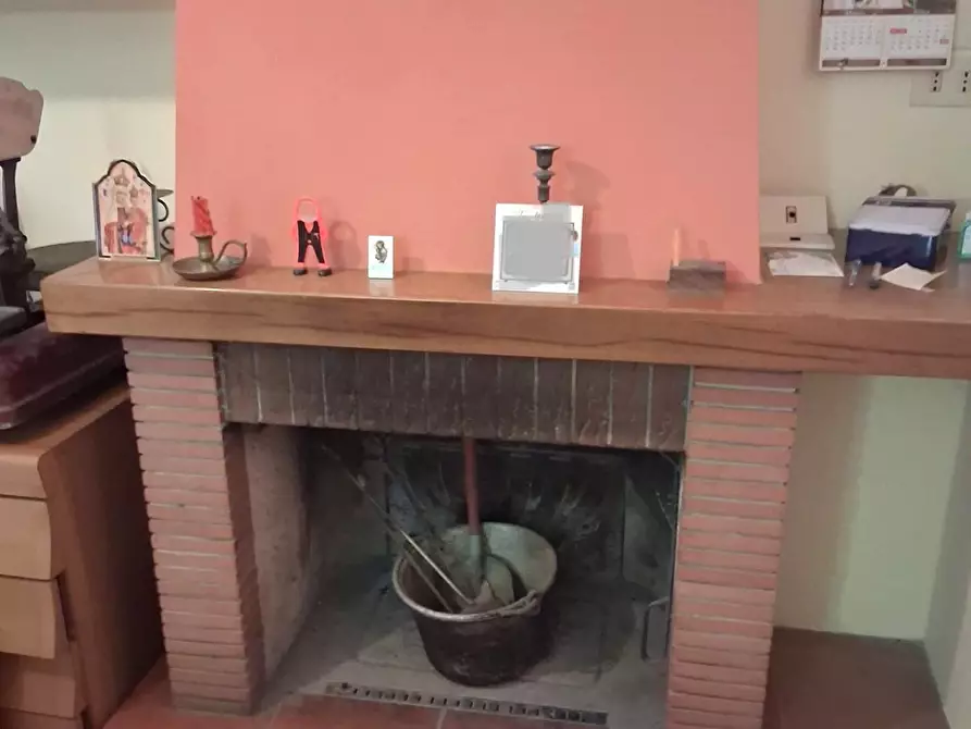 Immagine 25 di Terratetto in vendita  a Lucca