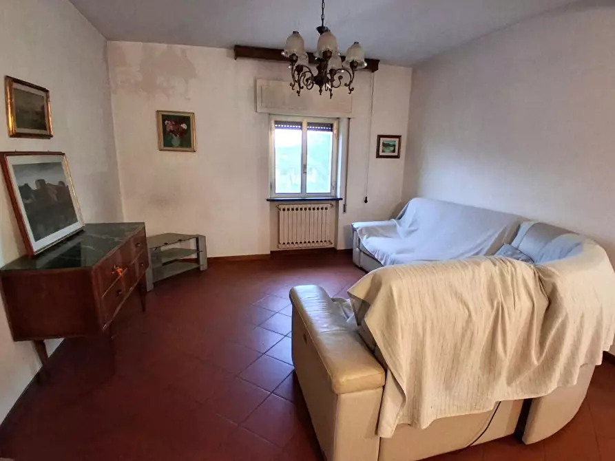 Immagine 3 di Terratetto in vendita  a Lucca