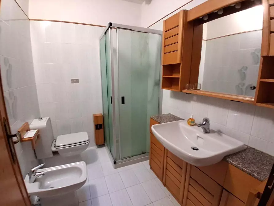 Immagine 22 di Terratetto in vendita  a Lucca