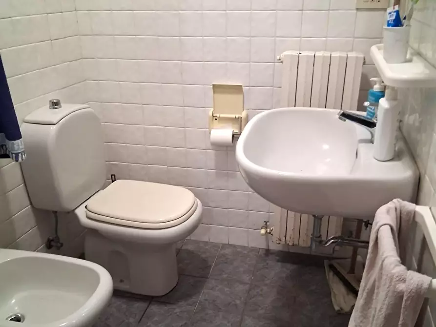 Immagine 29 di Terratetto in vendita  a Lucca