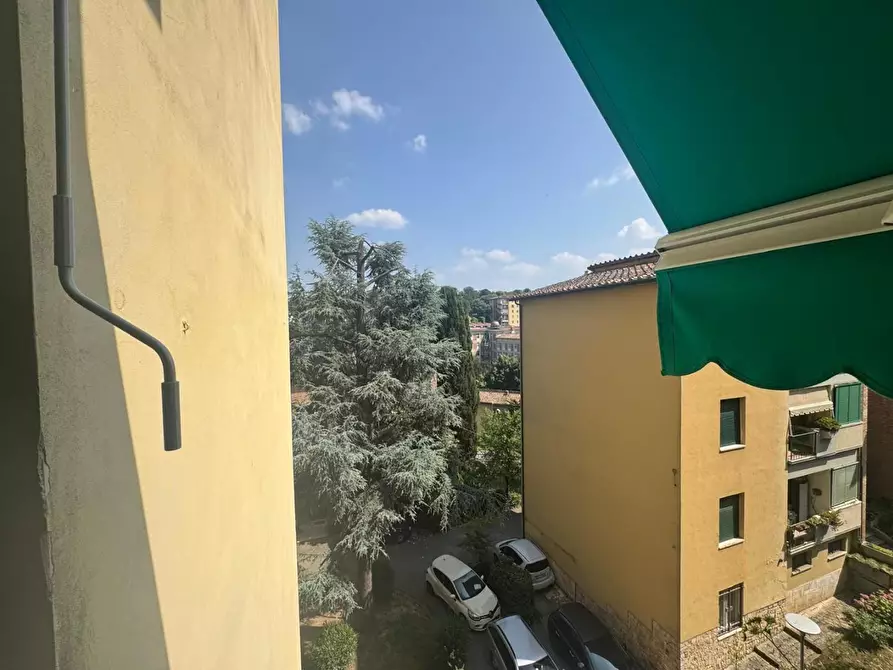 Immagine 14 di Appartamento in vendita  a Siena