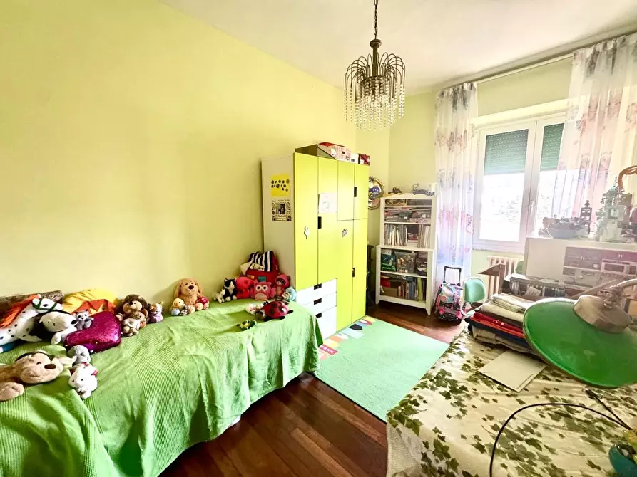 Immagine 21 di Appartamento in vendita  a Siena