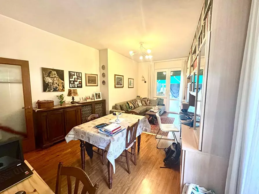 Immagine 7 di Appartamento in vendita  a Siena