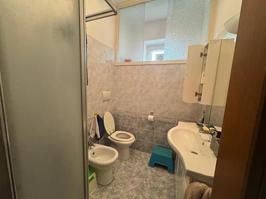 Immagine 16 di Appartamento in vendita  a Siena