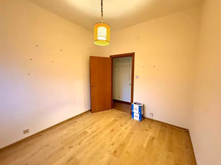 Immagine 8 di Appartamento in vendita  a Siena