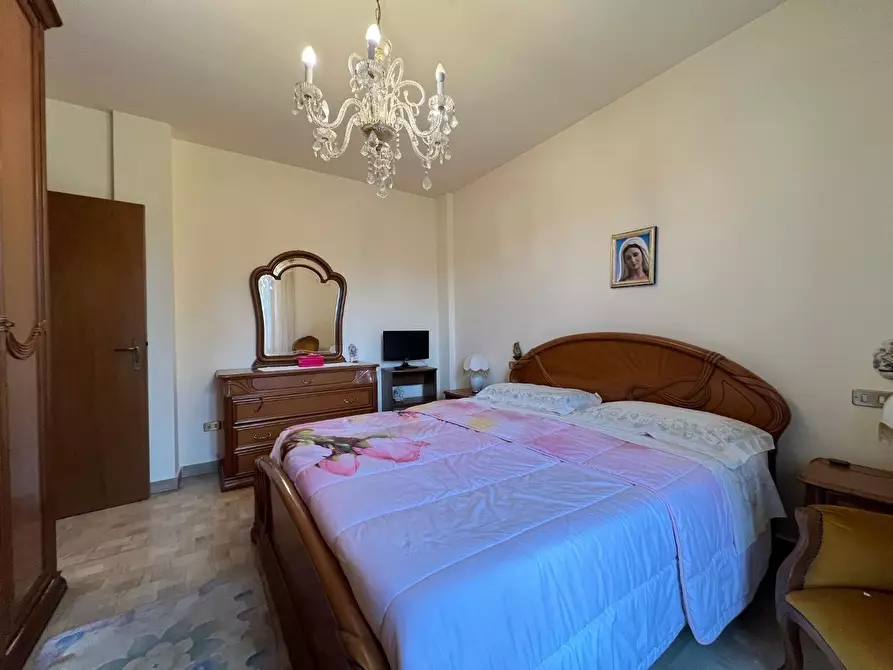 Immagine 13 di Appartamento in vendita  a Santa Maria A Monte