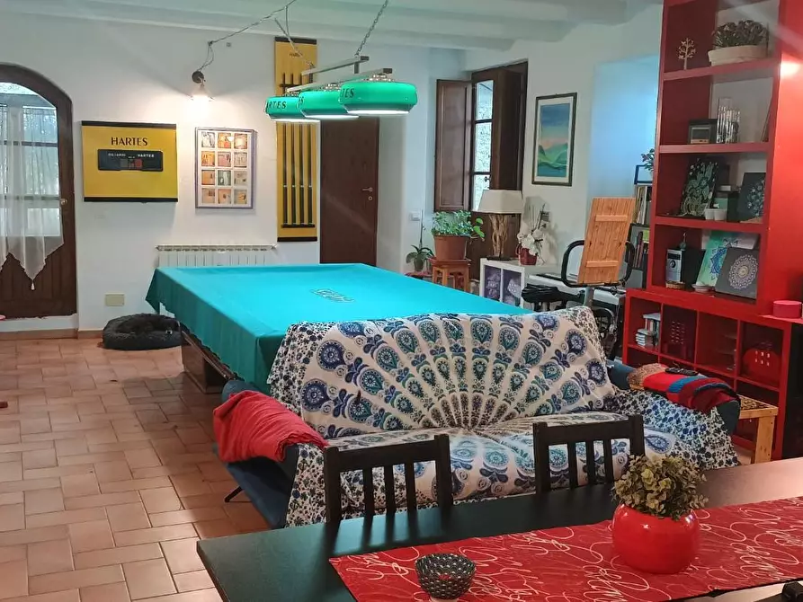 Immagine 7 di Casa colonica in vendita  a Colle Di Val D'elsa