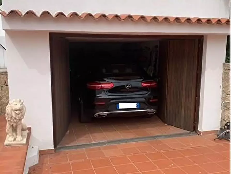Immagine 34 di Villa in vendita  a Santa Teresa Gallura