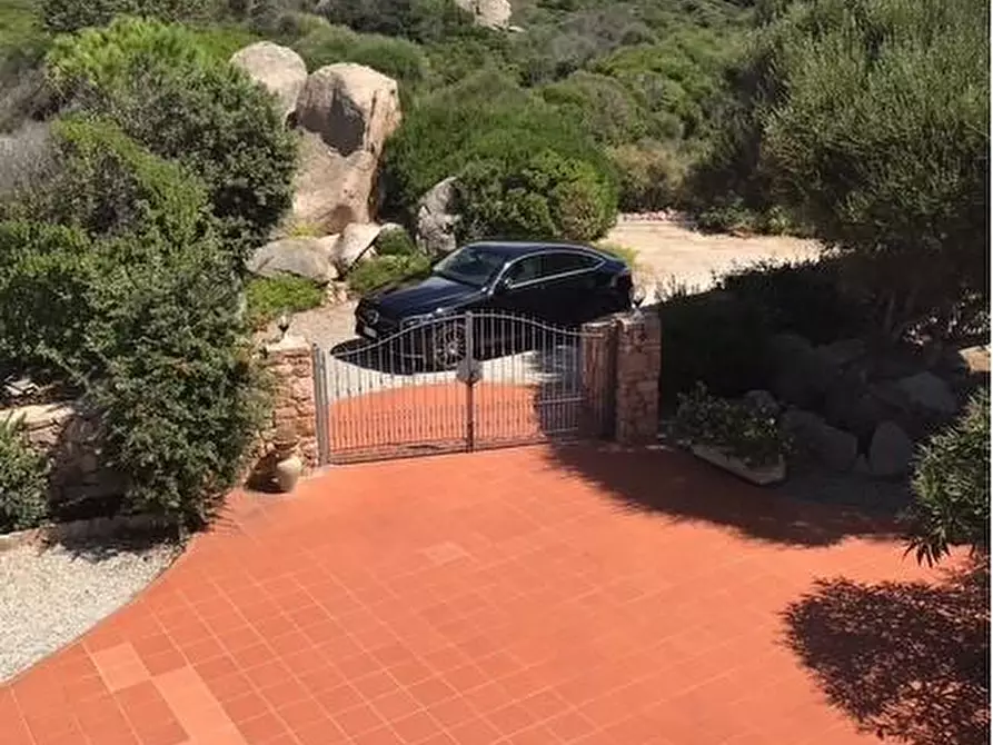 Immagine 41 di Villa in vendita  a Santa Teresa Gallura