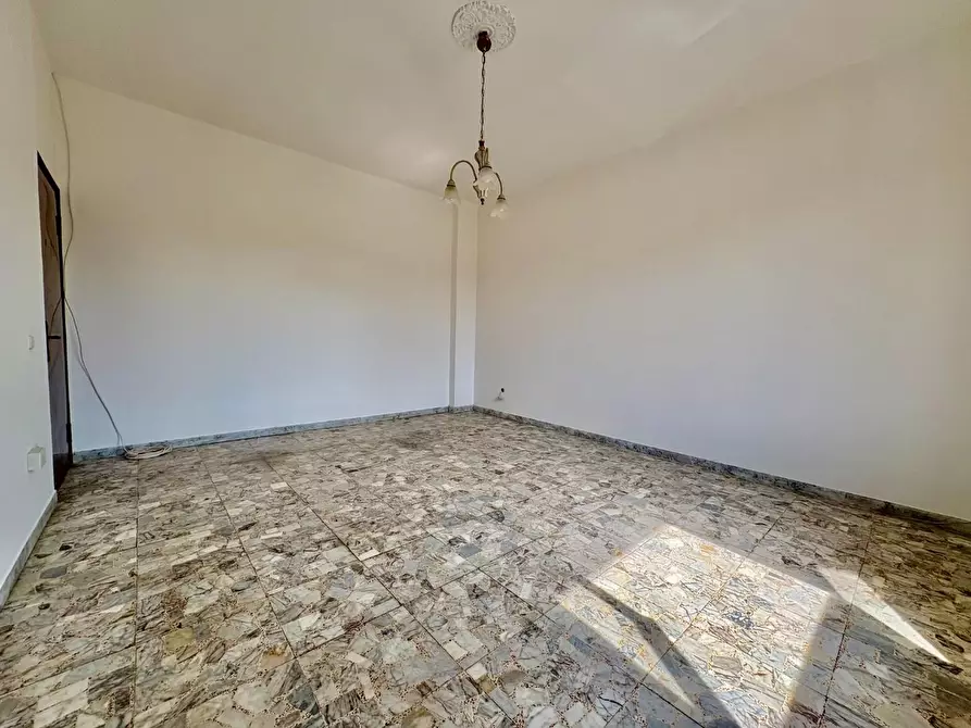 Immagine 17 di Appartamento in vendita  a Castelfiorentino