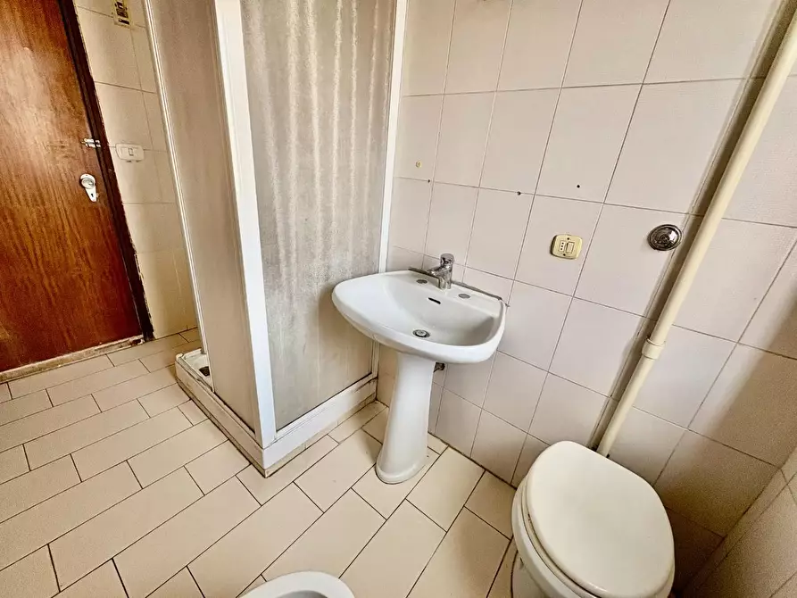 Immagine 21 di Appartamento in vendita  a Castelfiorentino