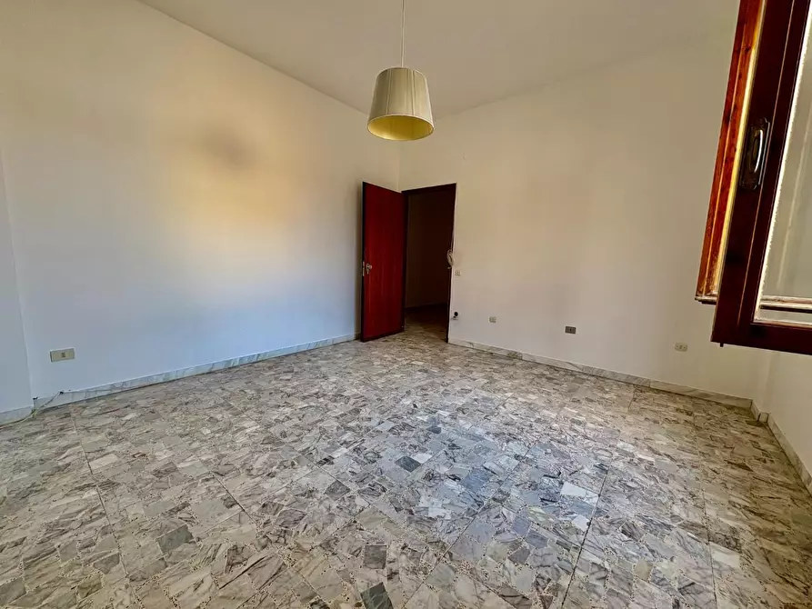 Immagine 13 di Appartamento in vendita  a Castelfiorentino