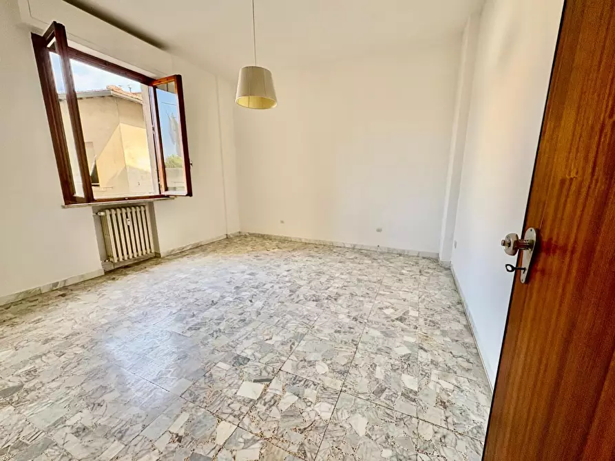 Immagine 11 di Appartamento in vendita  a Castelfiorentino