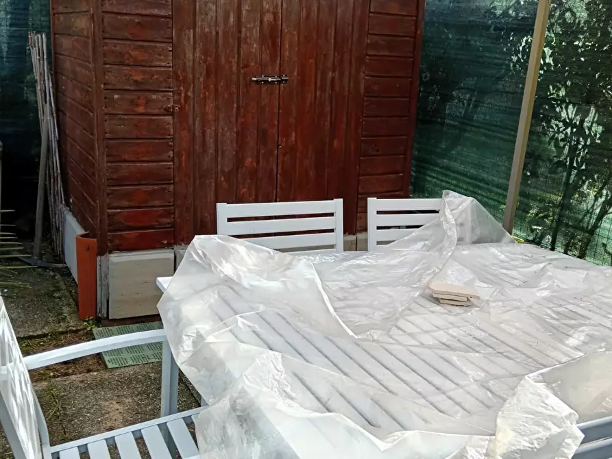 Immagine 5 di Appartamento in vendita  a Massa