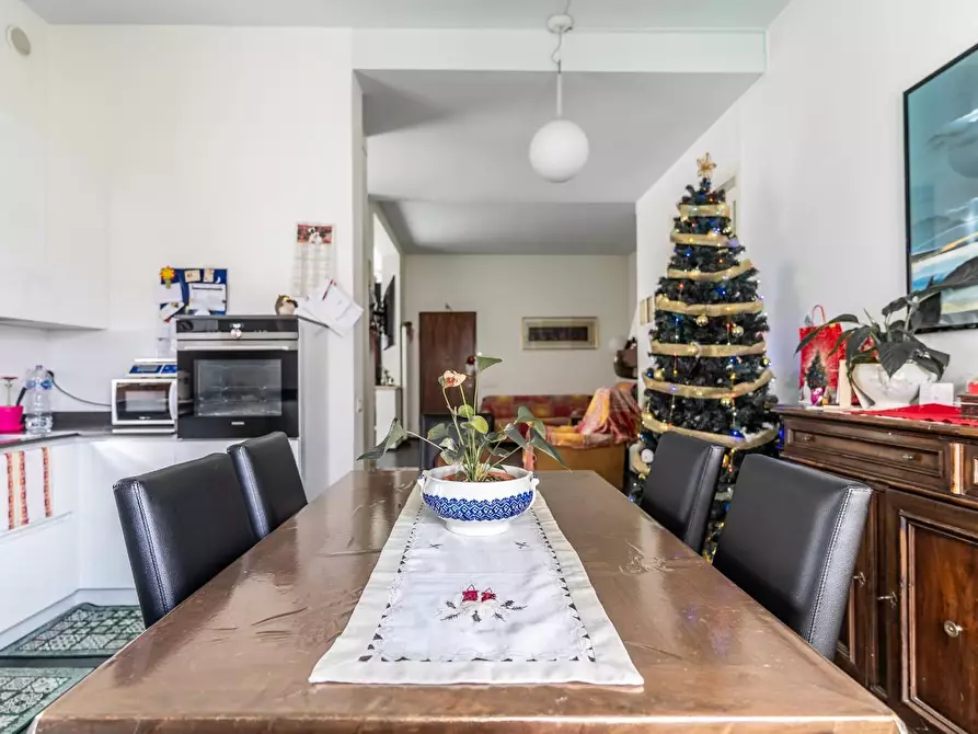 Immagine 14 di Villa in vendita  a Empoli