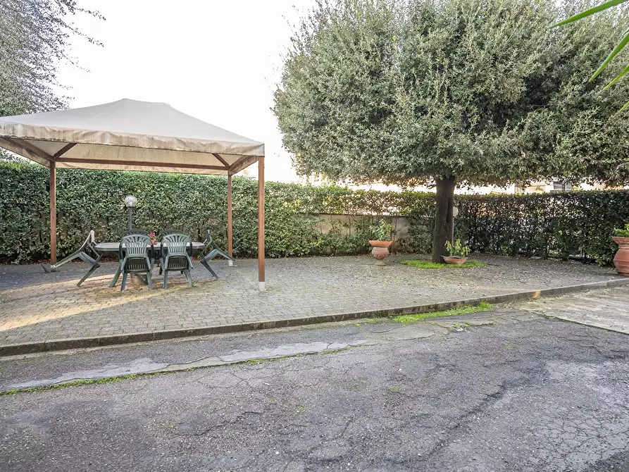 Immagine 61 di Villa in vendita  a Empoli