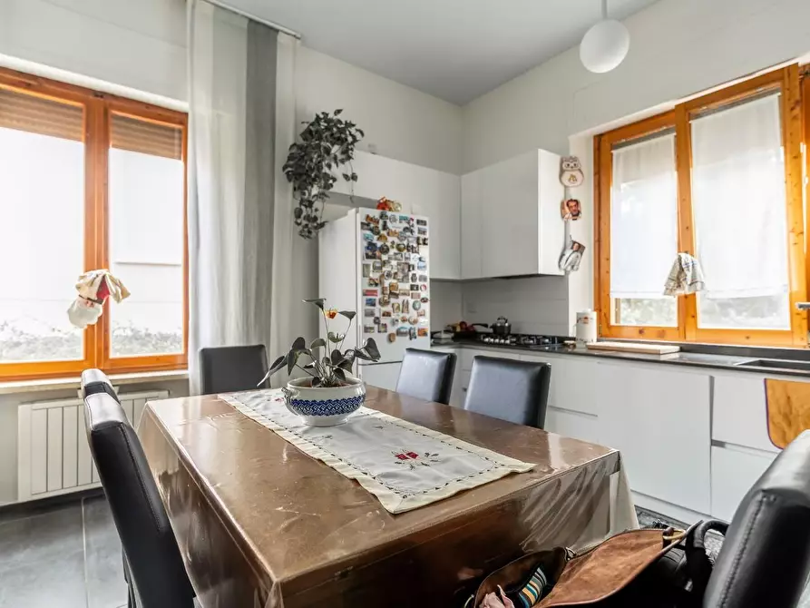 Immagine 11 di Villa in vendita  a Empoli