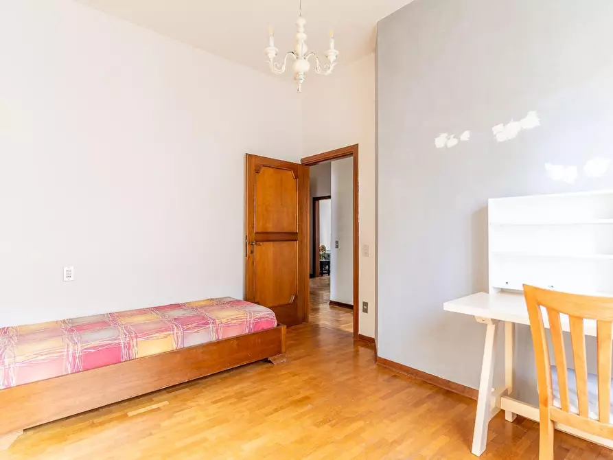 Immagine 57 di Villa in vendita  a Empoli