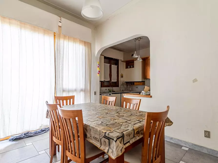 Immagine 38 di Villa in vendita  a Empoli