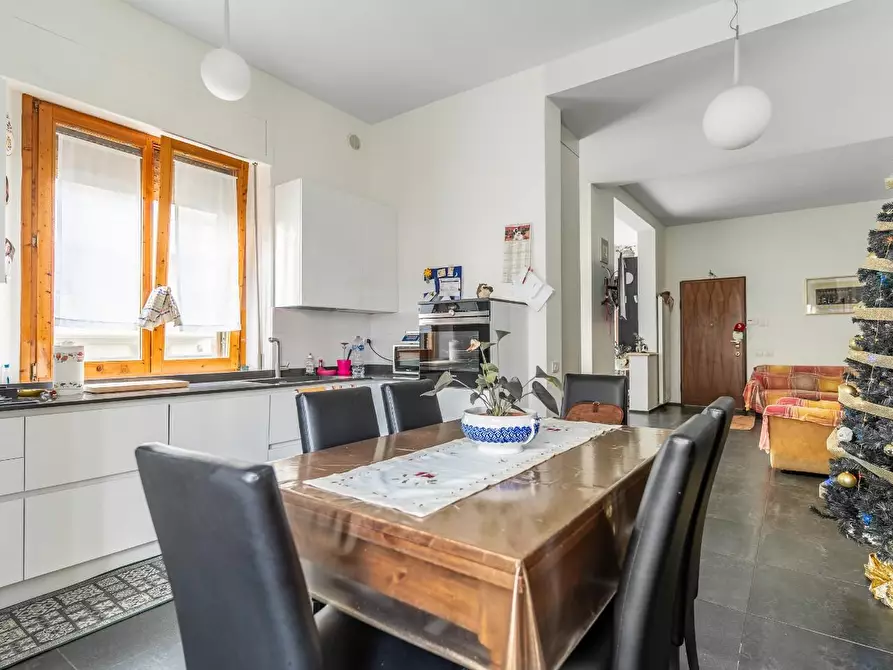 Immagine 13 di Villa in vendita  a Empoli