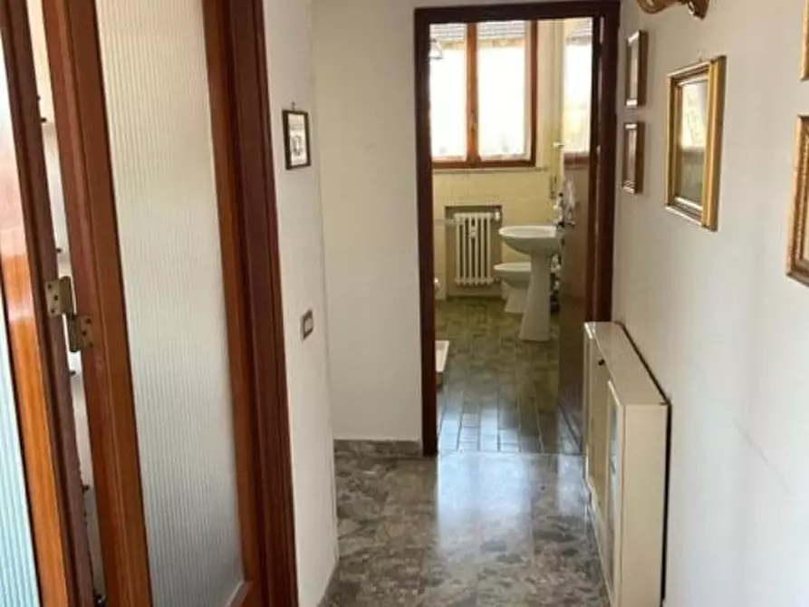 Immagine 7 di Appartamento in vendita  a Siena