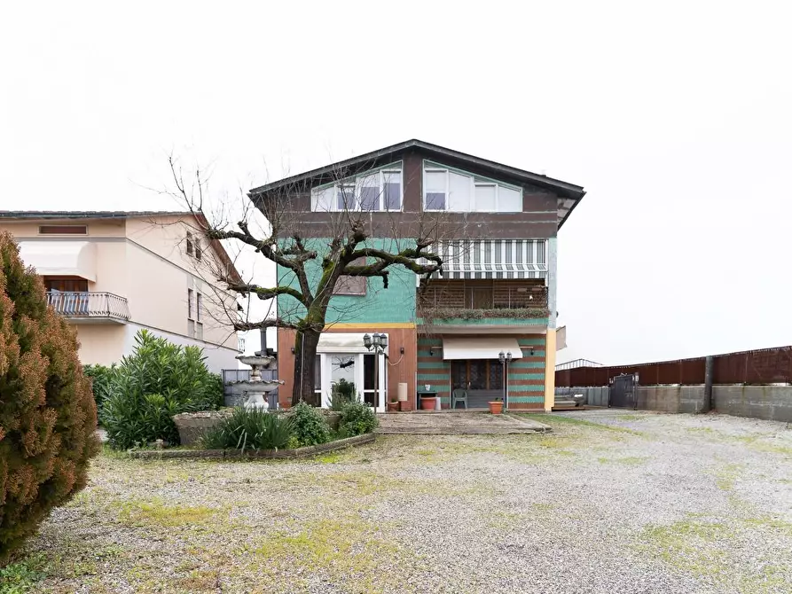 Immagine 12 di Casa indipendente in vendita  a Cerreto Guidi