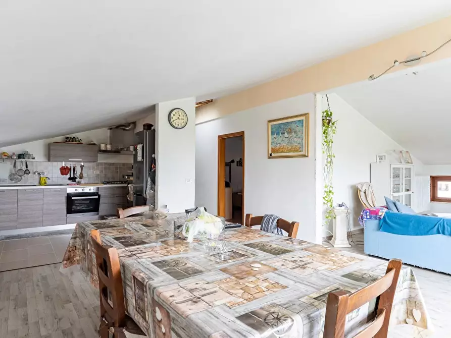 Immagine 10 di Casa indipendente in vendita  a Cerreto Guidi