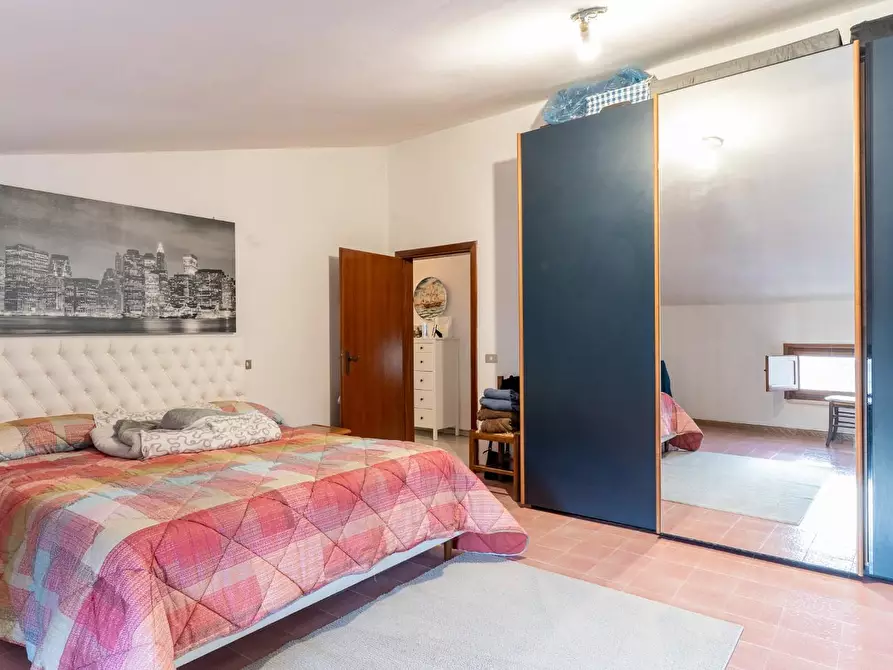 Immagine 17 di Casa indipendente in vendita  a Cerreto Guidi