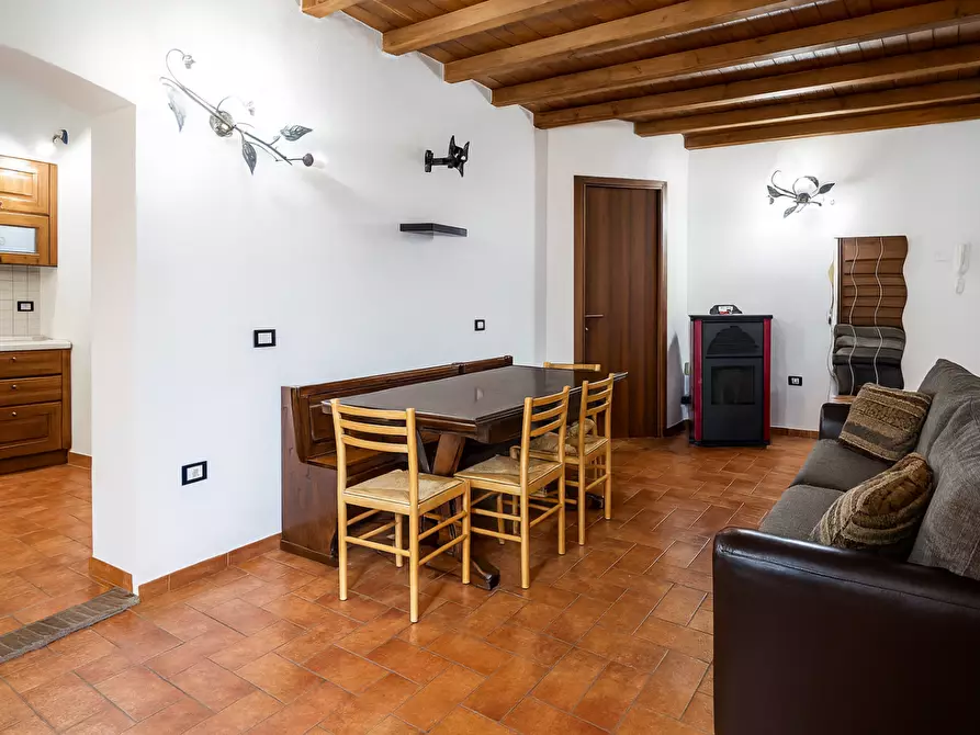 Immagine 1 di Appartamento in affitto  a Vicopisano