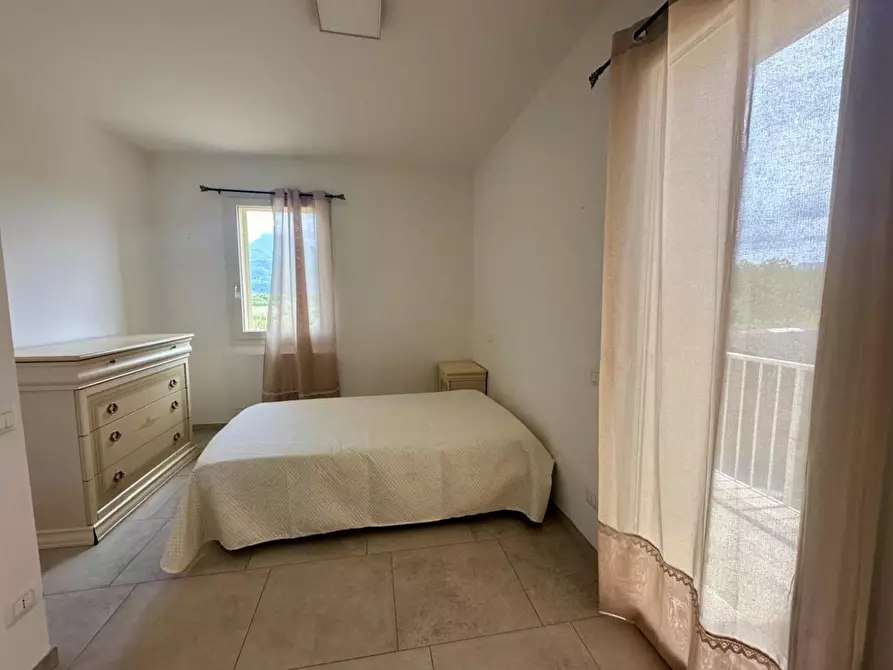 Immagine 11 di Villa in vendita  a Camaiore